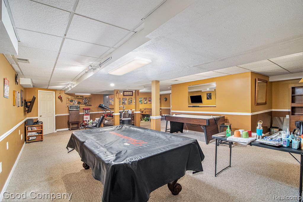 24163 Curt Drive, Brownstown, MI 48183 — Photo 28