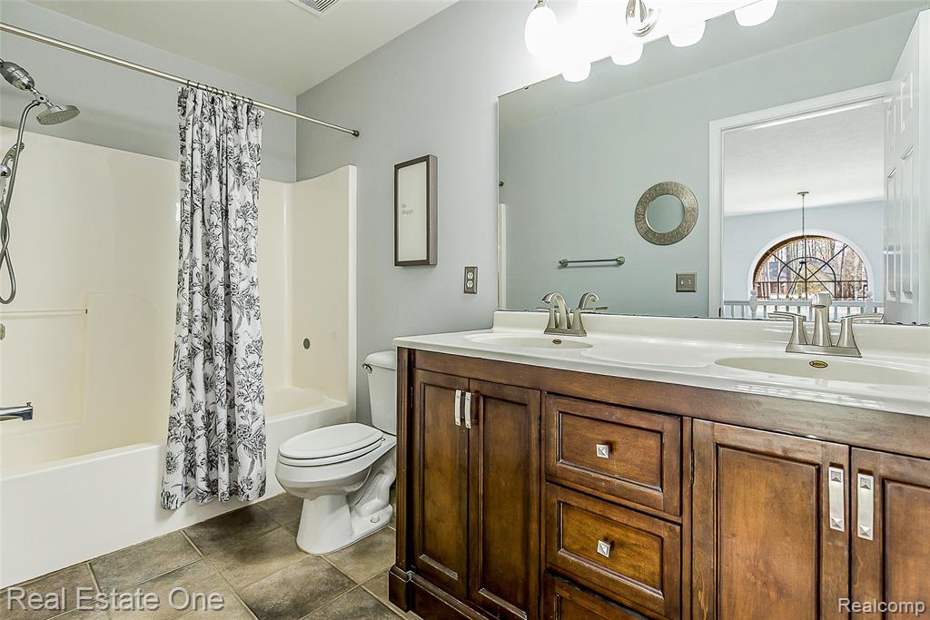 4387 Emu Drive, Pinckney, MI 48169 — Photo 55