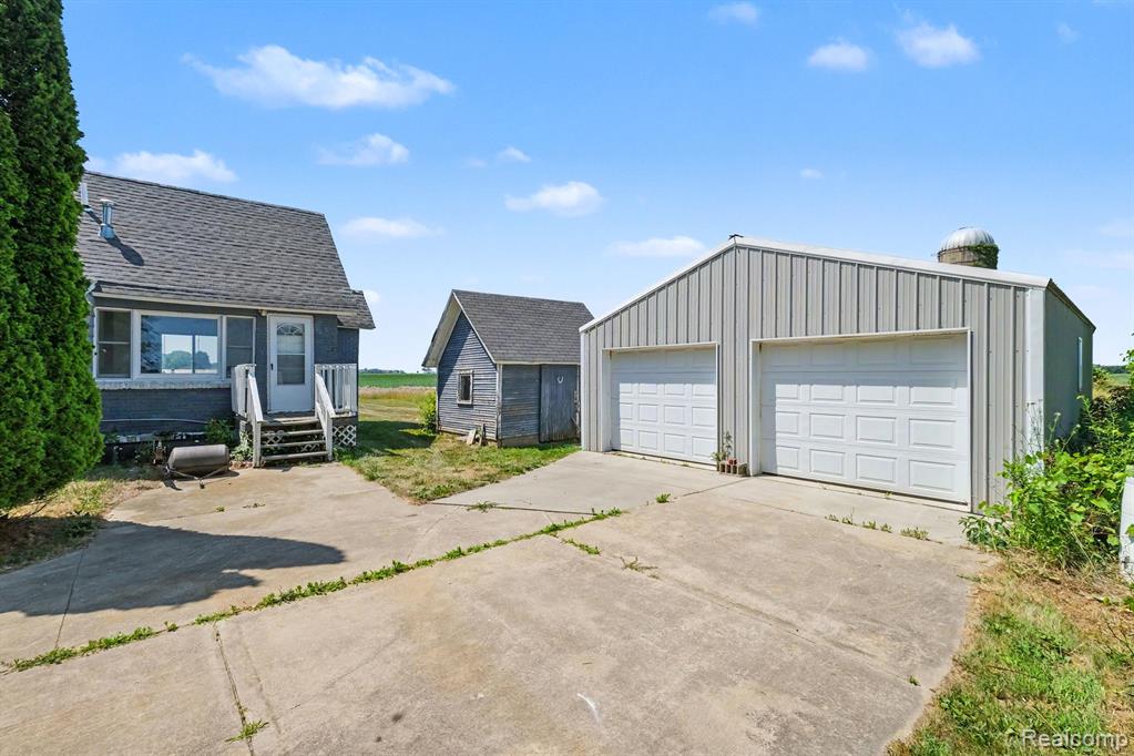 7815 E M 21, Corunna, MI 48817 — Photo 5