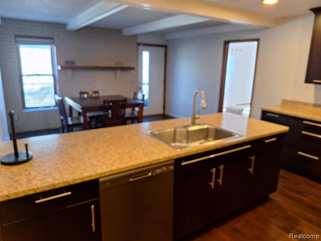 610 W 4TH Street, Royal Oak, MI 48067 — Photo 5