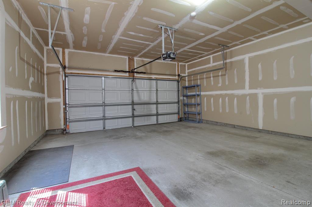 40420 BLYTHEFIELD Lane, Canton, MI 48188 — Photo 25