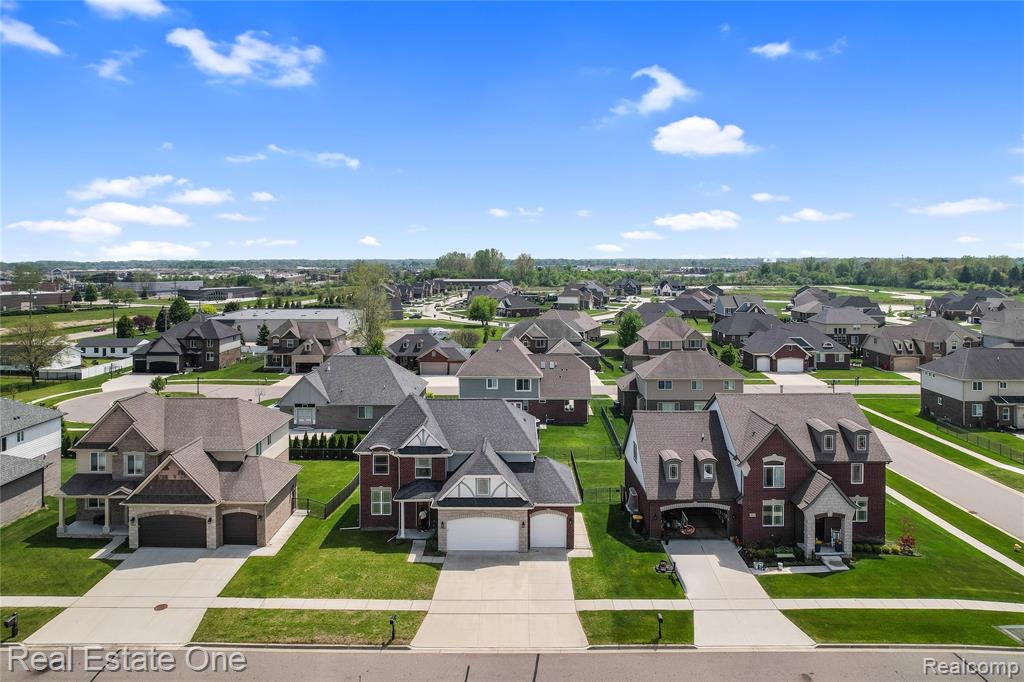 26608 Fountain View Boulevard, New Baltimore, MI — Photo 5