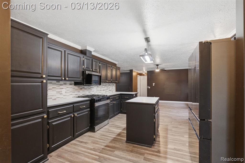 588 Norvell Beach Drive, Brooklyn, MI 49230 — Photo 9
