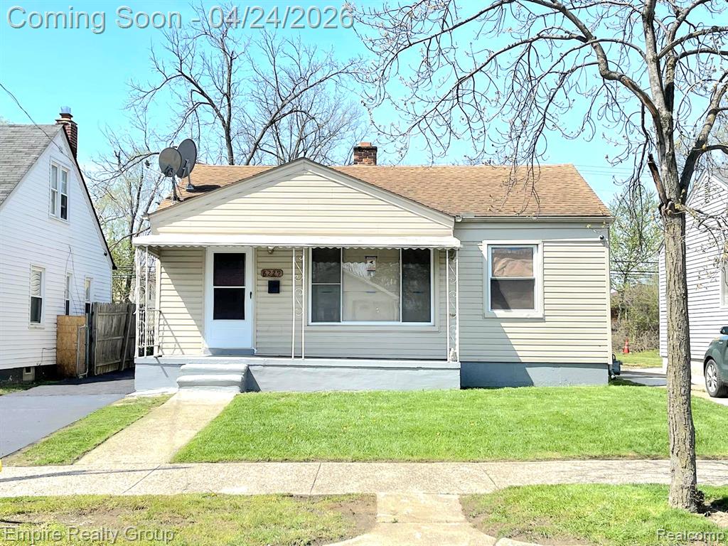 6229 Faust Avenue, Detroit, MI 48228 — front exterior