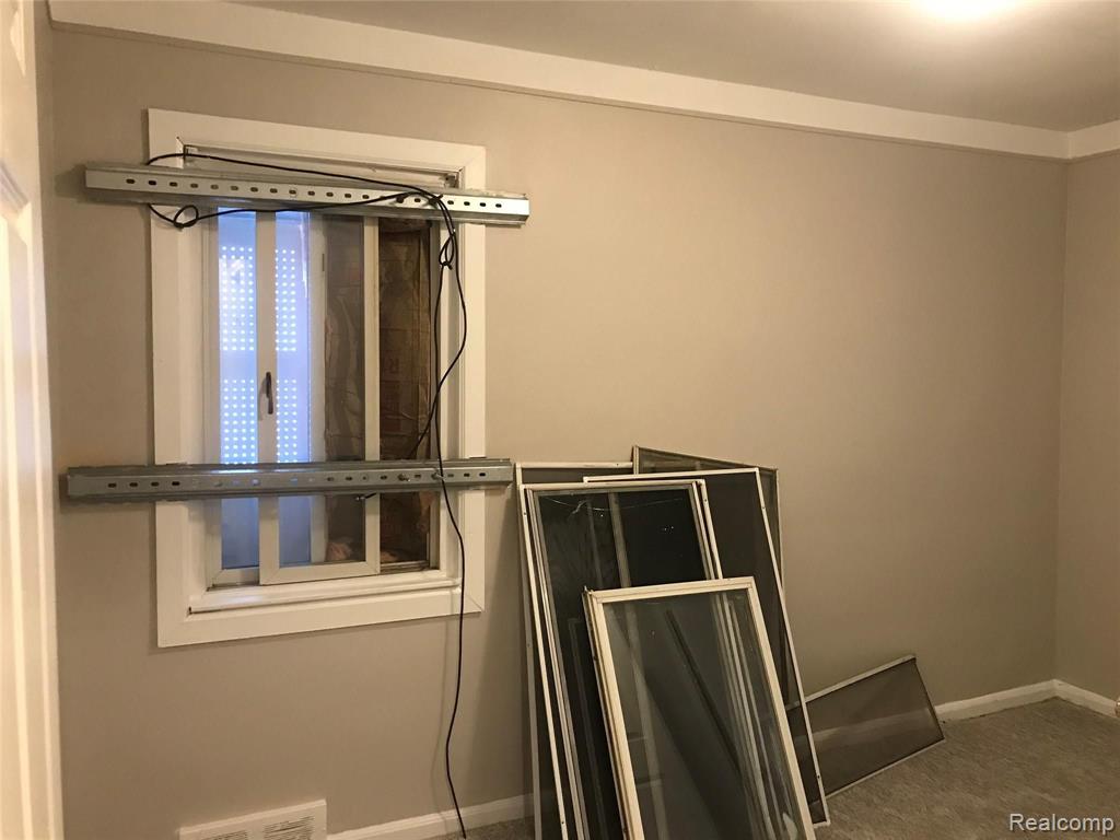 7730 BRAILE Street, Detroit, MI 48228 — Photo 12