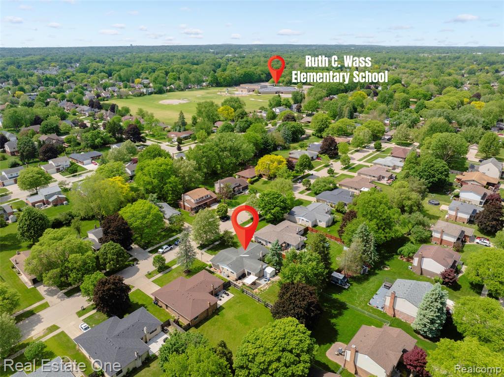 5150 Dayton Drive, Troy, MI 48085 — Photo 29