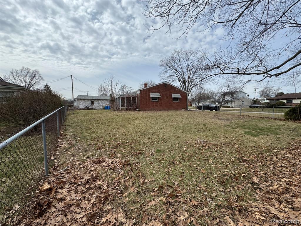 47166 Roland Street, Shelby Twp, MI 48317 — Photo 5