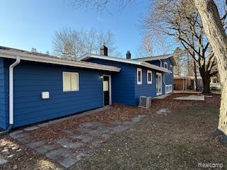 6111 Woodmoor Drive, Burton, MI 48509 — Photo 15