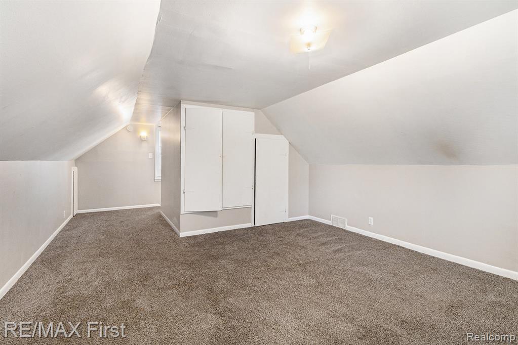 5584 Toepfer Road, Warren, MI 48091 — Photo 19