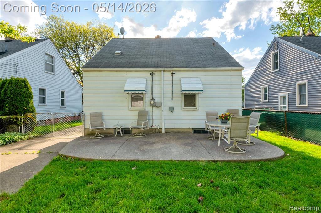 900 N Edison Avenue, Royal Oak, MI 48067 — Photo 19