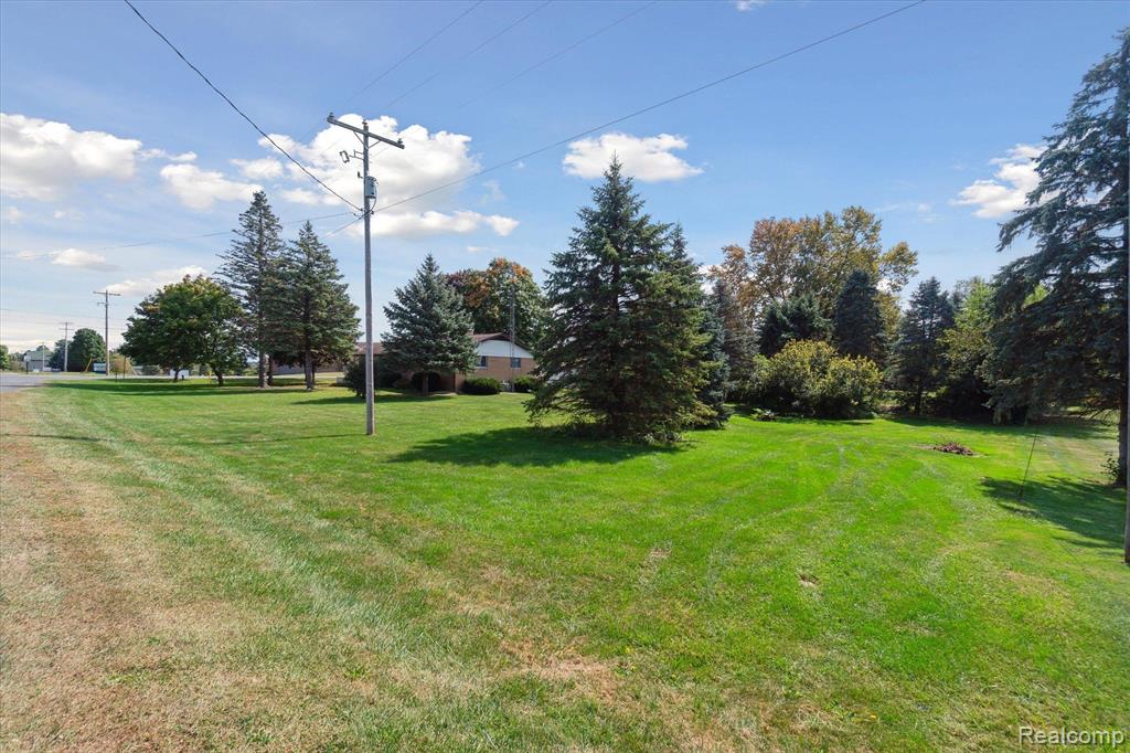 9990 E NEWBURG Road, Durand, MI 48429 — Photo 38