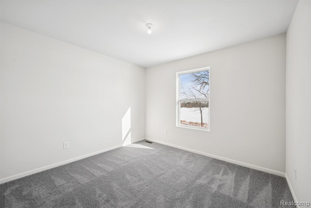 700 Knollwood Bend, Chelsea, MI 48118 — Photo 23