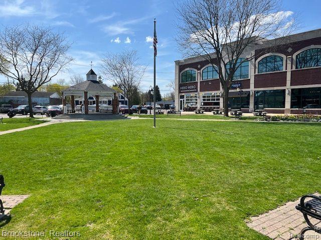 14 W Burdick Street W, Oxford, MI — Photo 22