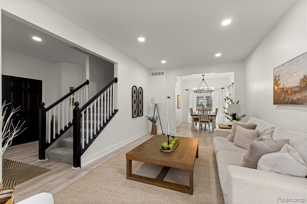 1065 Equestrian Drive, South Lyon, MI, 48178