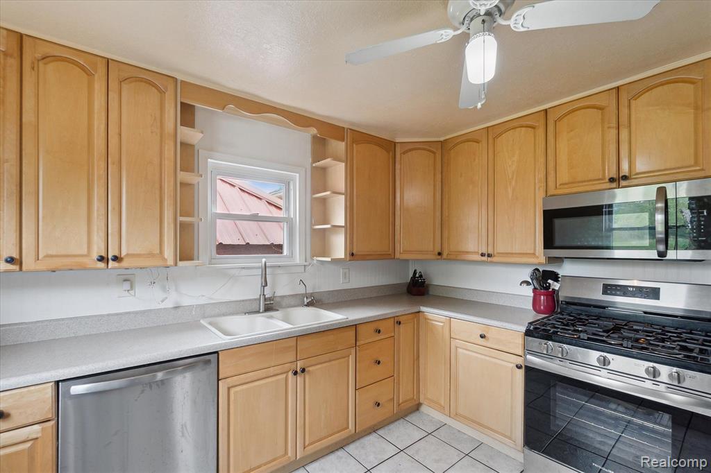 7244 Neff Road, Mount Morris, MI 48458 — Photo 10