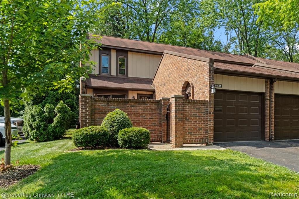 1153 Kirts Boulevard, A, Troy, MI 48084