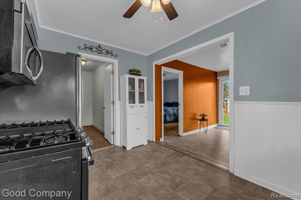 5830 HURON Street, Taylor, MI 48180 — Photo 10