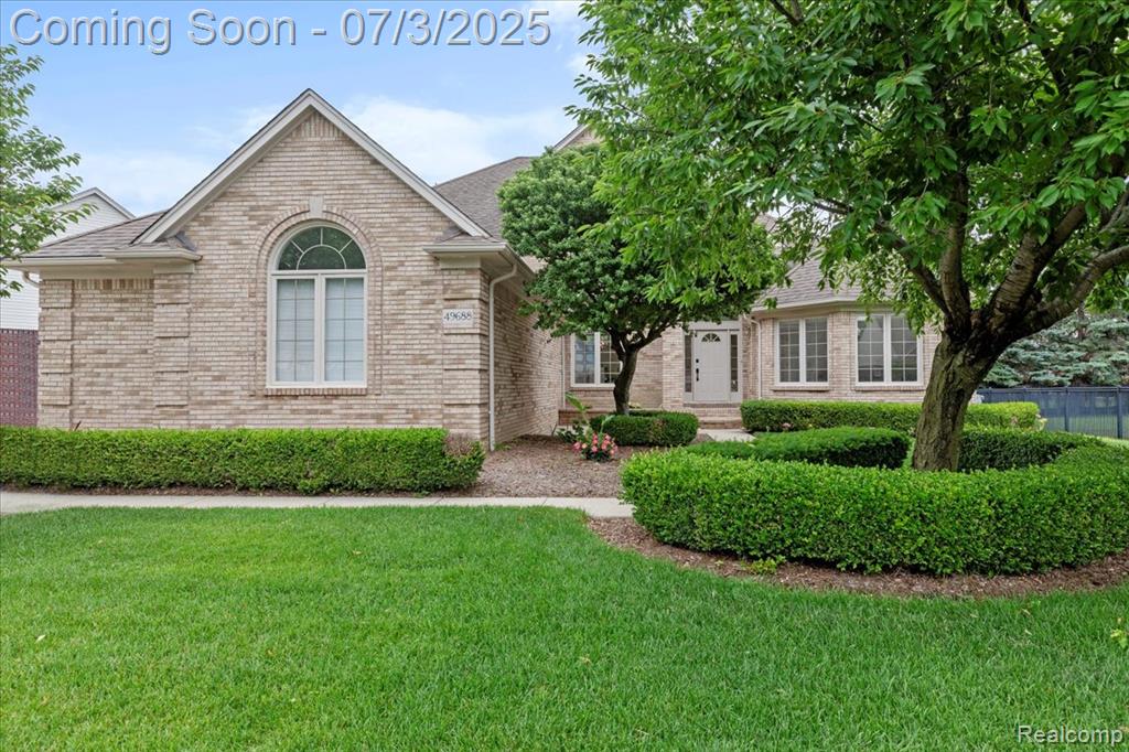 49688 Crystalline Drive, Macomb, MI 48044 — Photo 2
