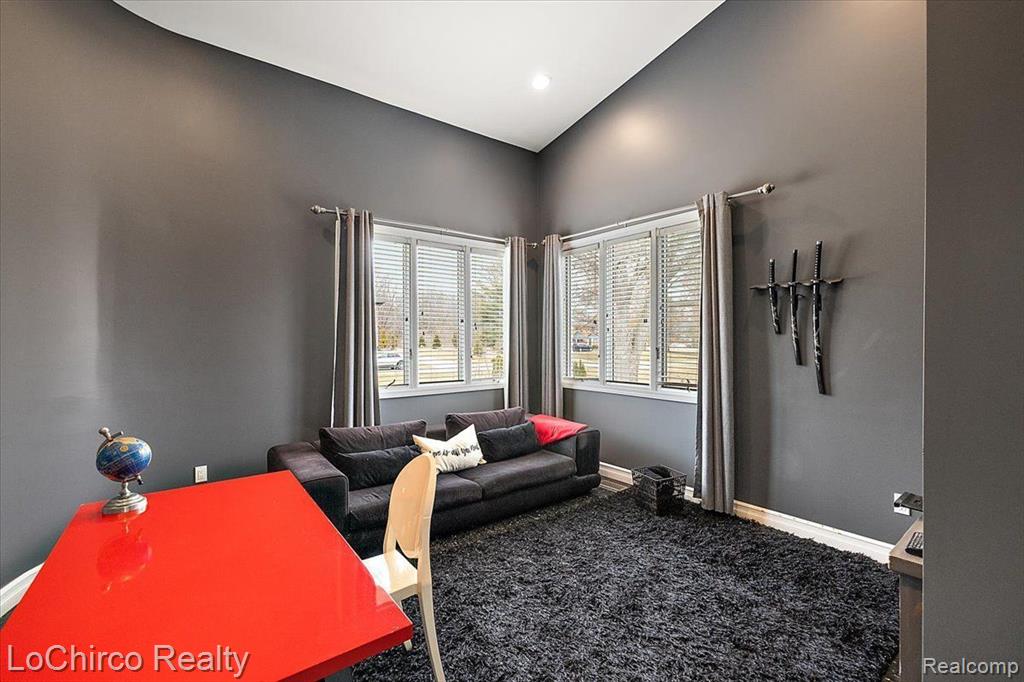 924 KNOB CREEK Drive, Rochester, MI 48306 — Photo 18