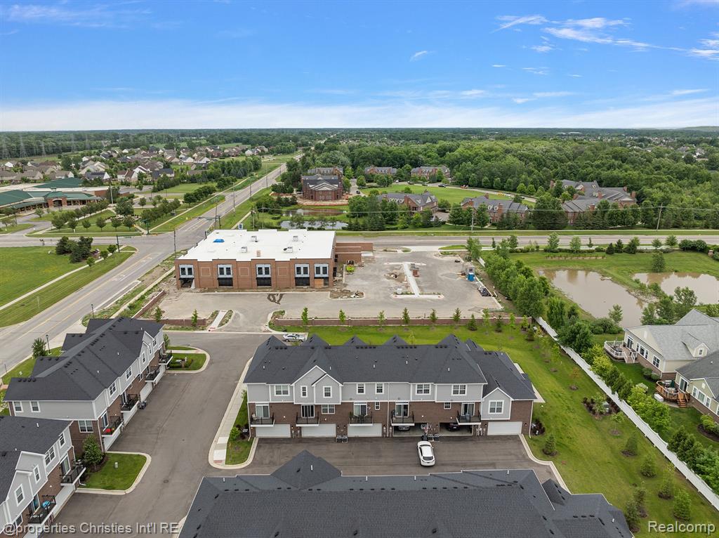 49521 LANTERN Way, 45, Canton, MI 48188 — Photo 32