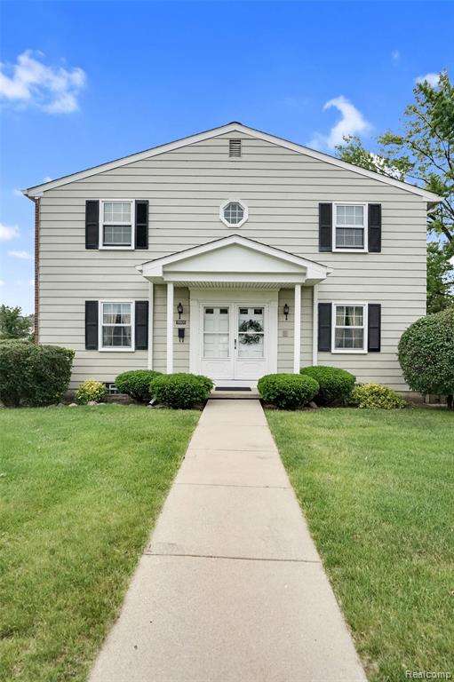 19931 Schoolhouse Court, Northville, MI 48167 — Photo 2
