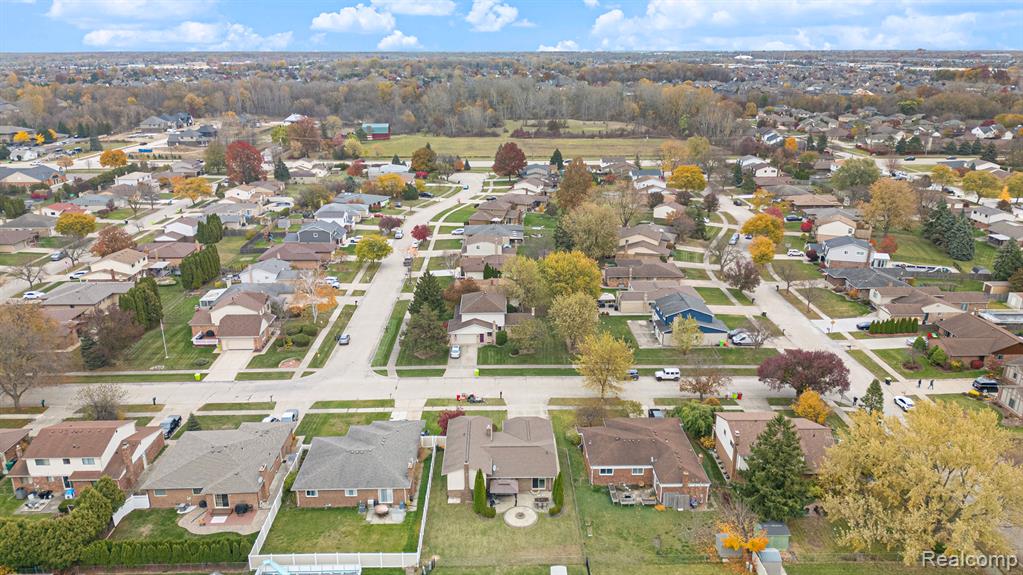 46009 Donahue Avenue, Macomb, MI 48044 — Photo 36