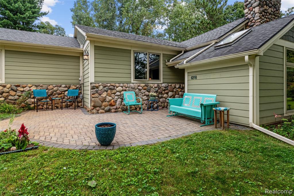 6218 Curtis Road, Plymouth, MI 48170 — Photo 5
