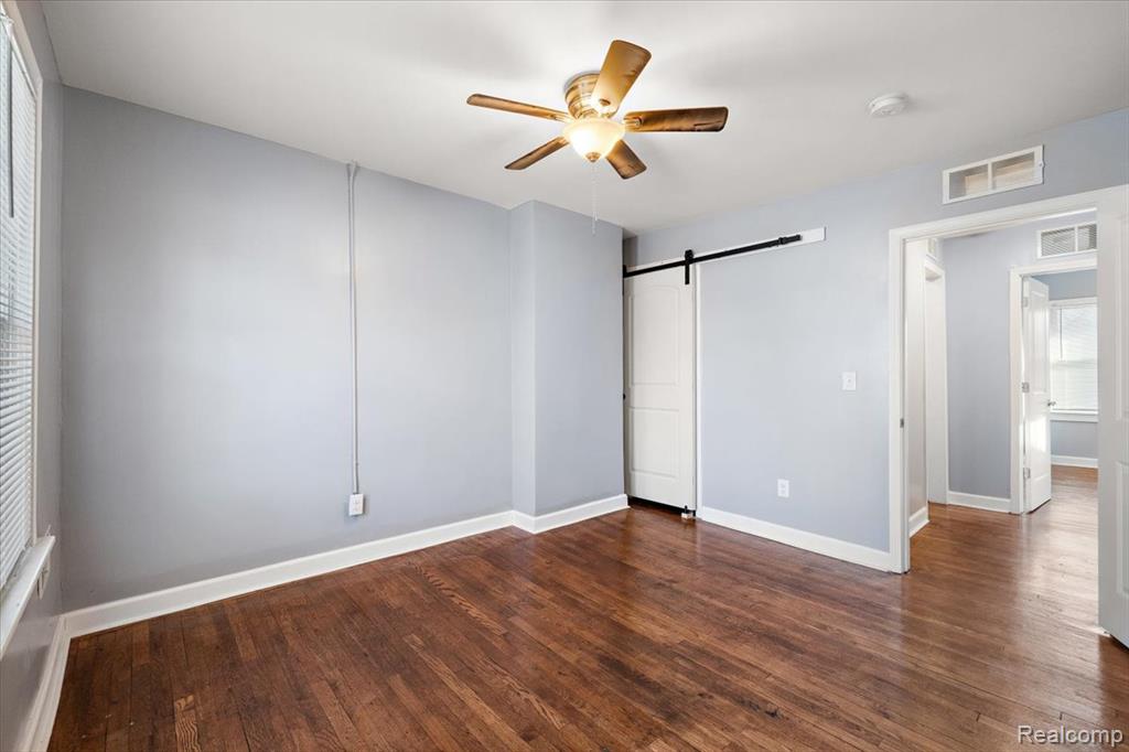 8214 Brush Street, Detroit, MI 48202 — Photo 21