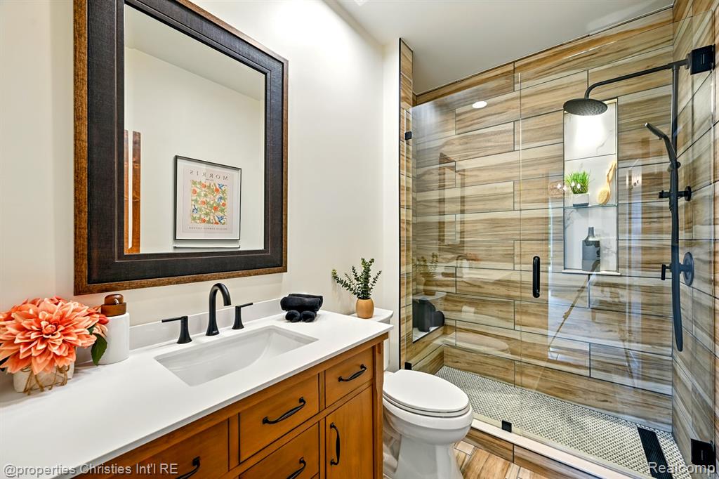 47765 Bellagio Drive, Northville, MI 48167 — Photo 46