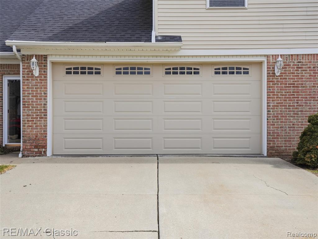 32320 Lespedeza Avenue, Garden City, MI — Photo 36