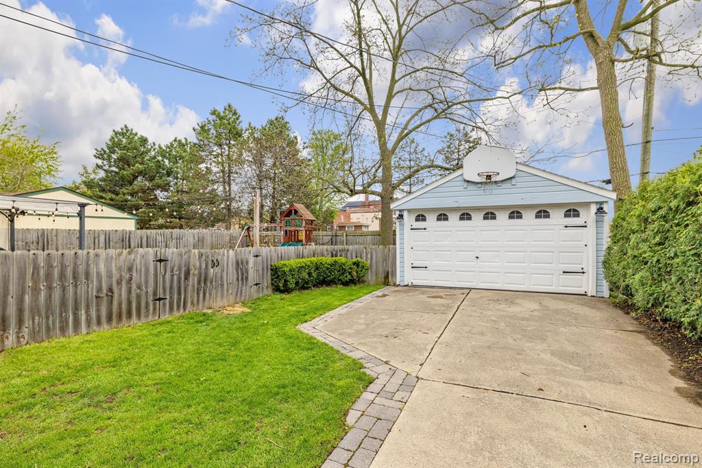 50926 Clay Street, New Baltimore, MI 48047 — Photo 45