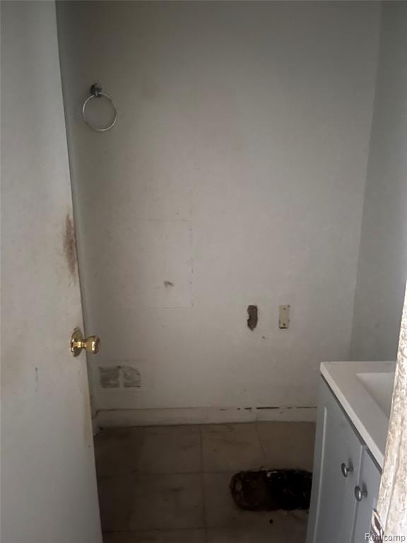 6911 Evergreen Avenue, Detroit, MI 48228 — Photo 4