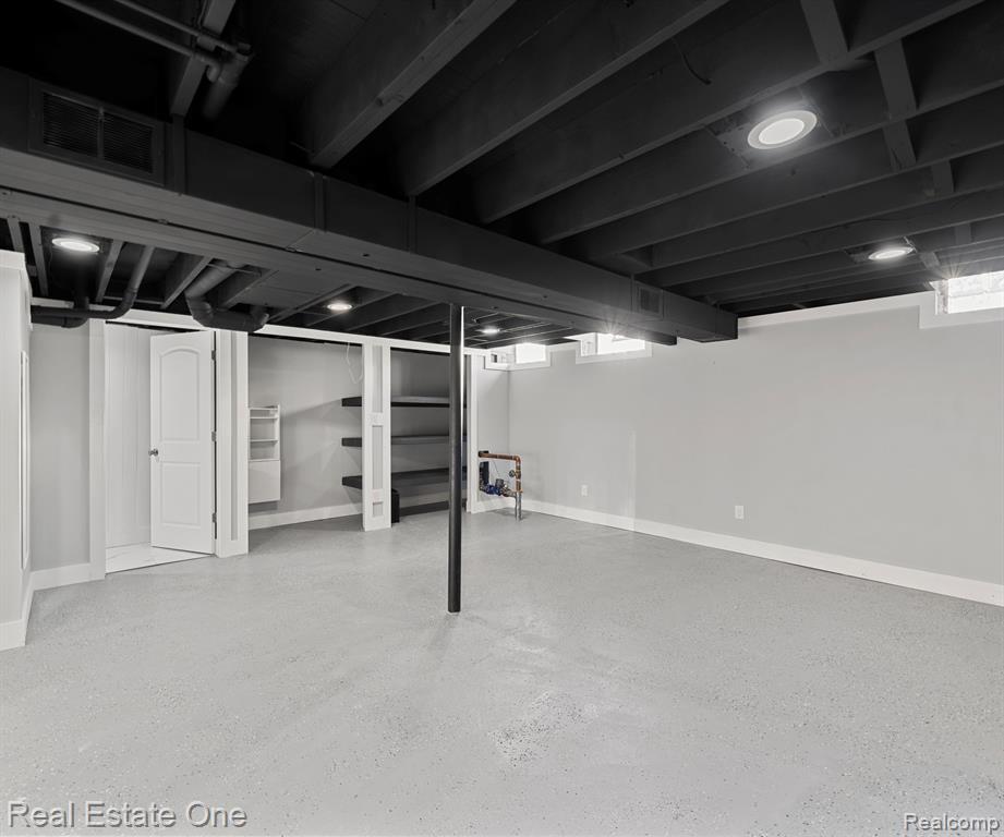 41573 BEDFORD Drive, Canton, MI 48187 — Photo 21