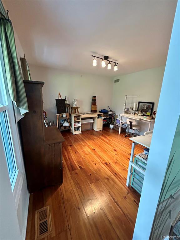 6060 Challis Road, Brighton, MI 48116 — Photo 14