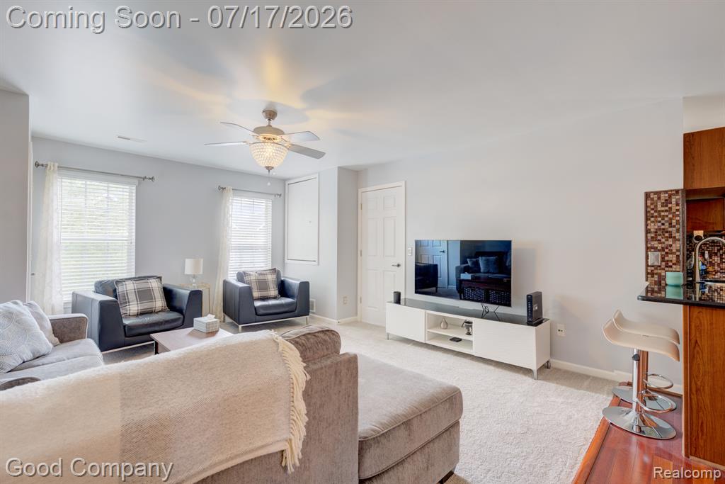 53041 Providence Drive, Utica, MI 48316 — Photo 6