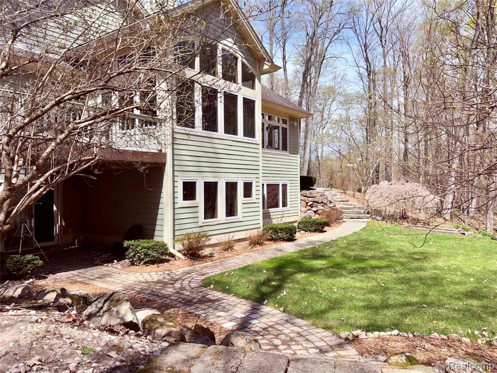 6788 E Hoxie Road, Cedar, MI 49621 — Photo 15
