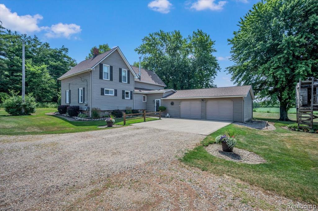 405 Pennell Road, Imlay City, MI 48444 — Photo 2