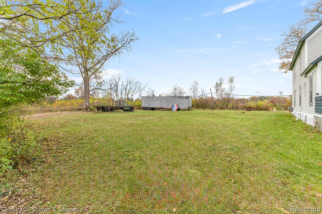8004 N Farmington Road, Westland, MI — Photo 33