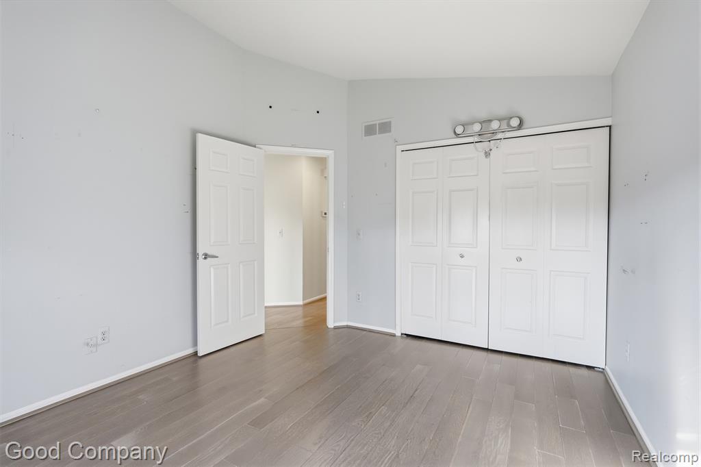 7284 Westchester, 7, West Bloomfield, MI — Photo 12