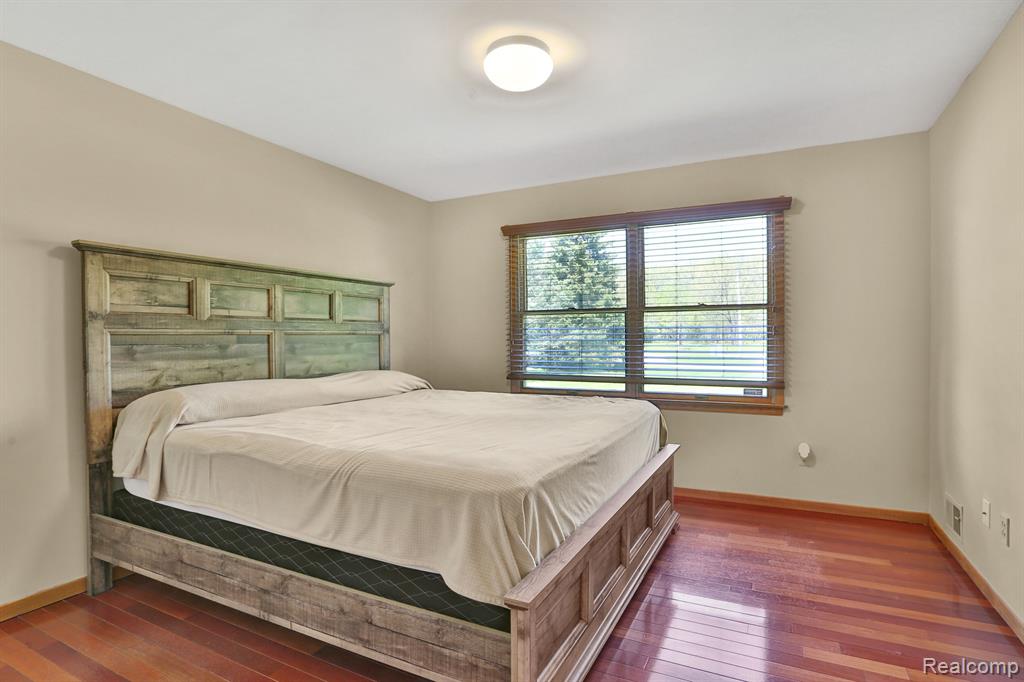 53201 MARANATHA Lane, Wixom, MI 48393 — Photo 23
