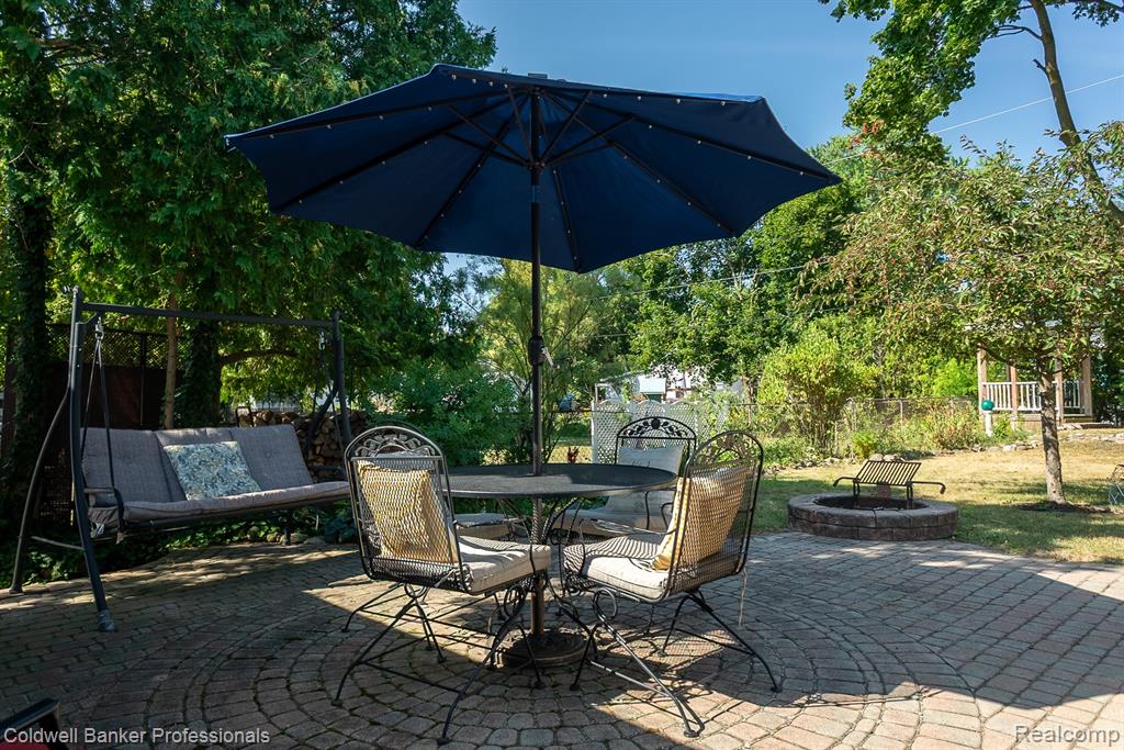 451 Hauxwell Drive, Lake Orion, MI 48362 — Photo 34