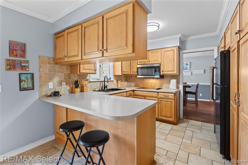 1490 Dyemeadow Lane, Flint, MI 48532 — Photo 11