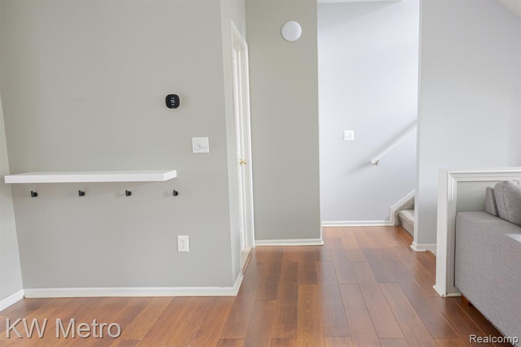25493 Saint James, Southfield, MI 48075 — Photo 14