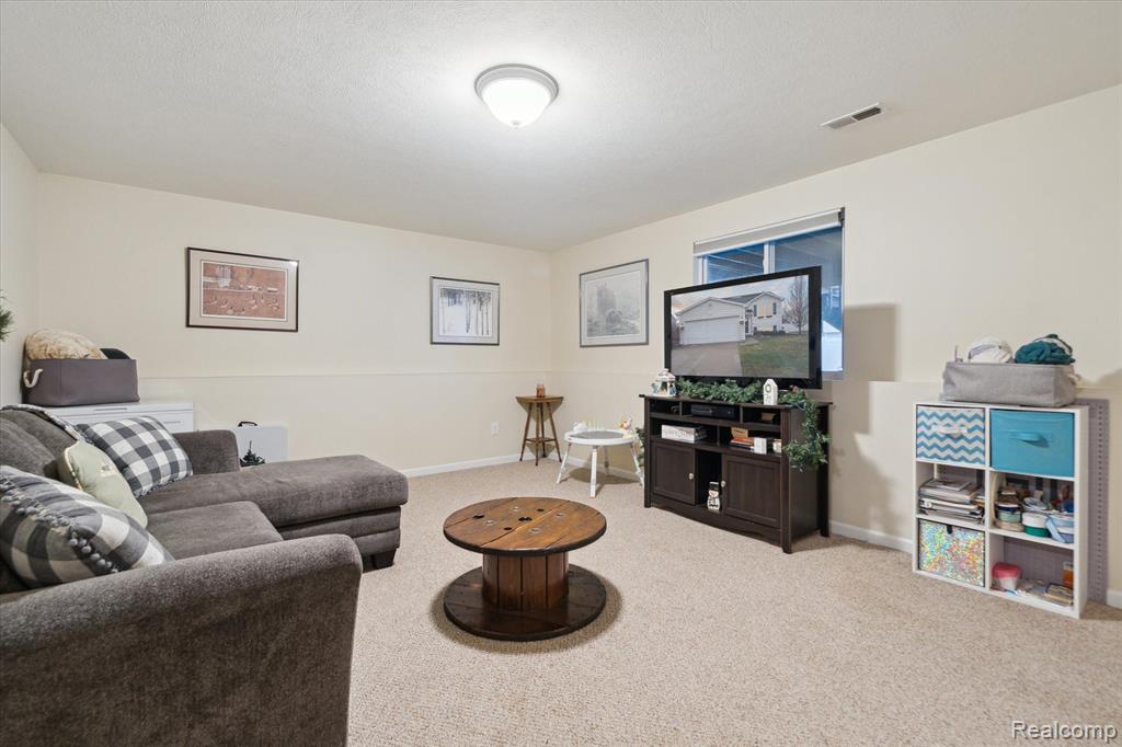 308 Cimarron Drive, Howell, MI 48855 — Photo 14