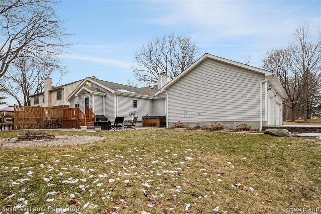 625 Driftwood Avenue, Rochester Hills, MI 48307 — Photo 33