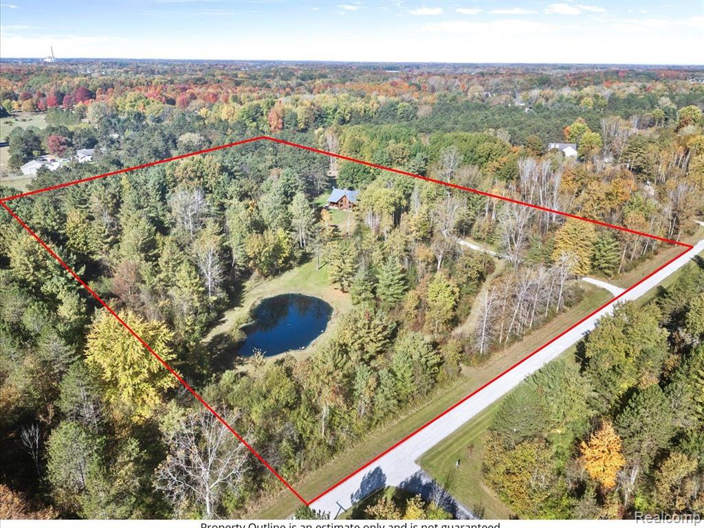 6613 BLACK RIVER Drive, Grant, MI 48032 — Photo 48