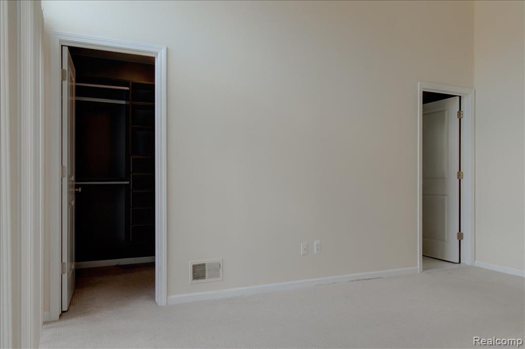 45898 Grant Court, Macomb, MI 48044 — Photo 13