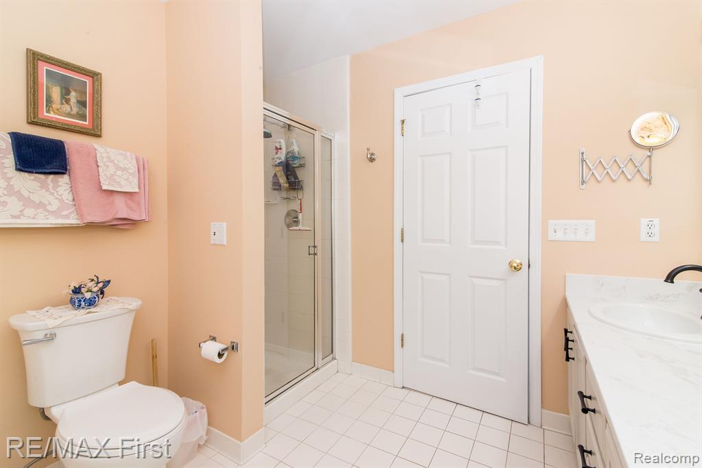 8598 GOLF LANE Drive, Commerce Twp, MI 48382 — Photo 22