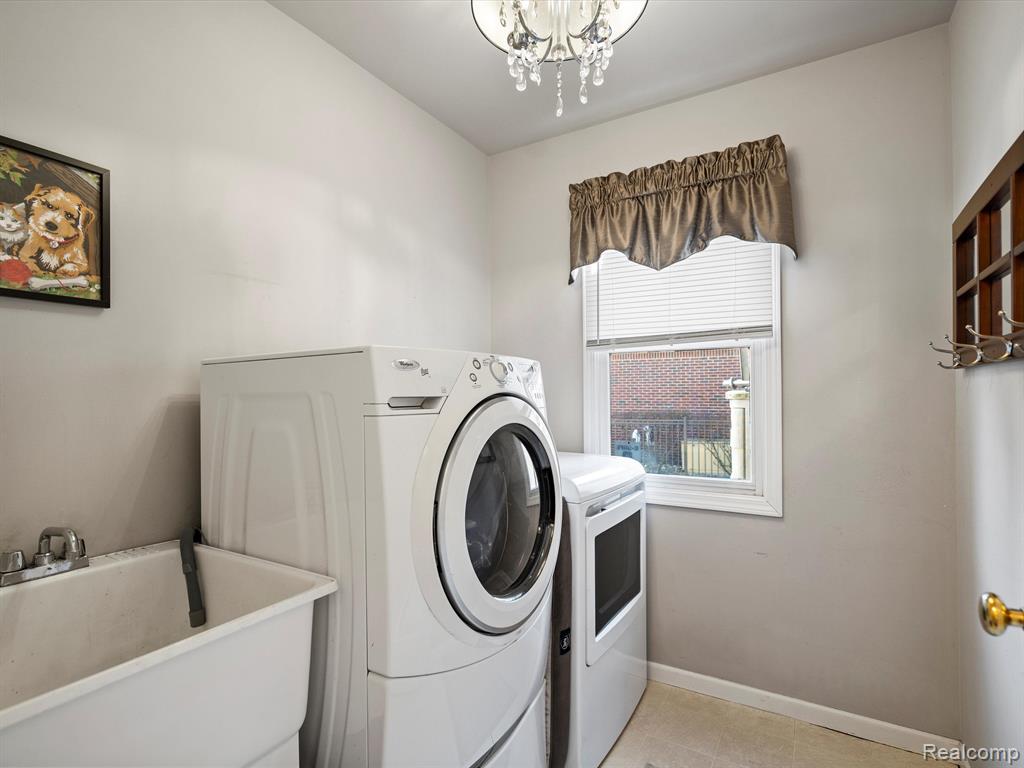 46490 MARINER Drive, Macomb, MI 48044 — Photo 22