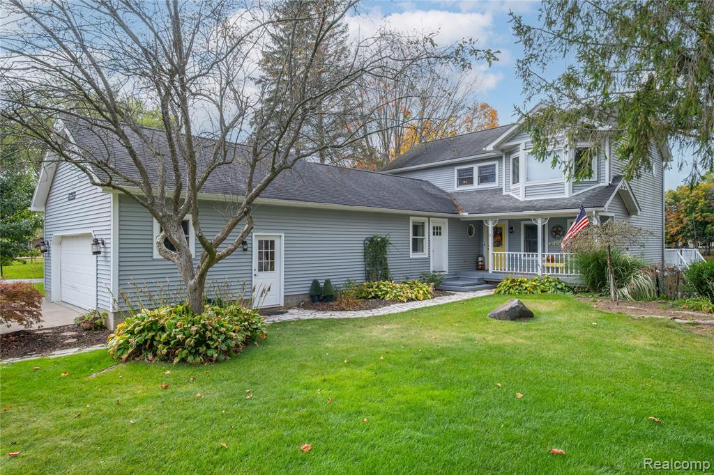 1704 Lakewood Circle, Lapeer, MI, 48446